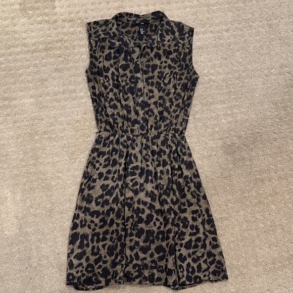 2 Mini woven Dresses-animal print & coral-size 2(S) - Picture 3 of 3